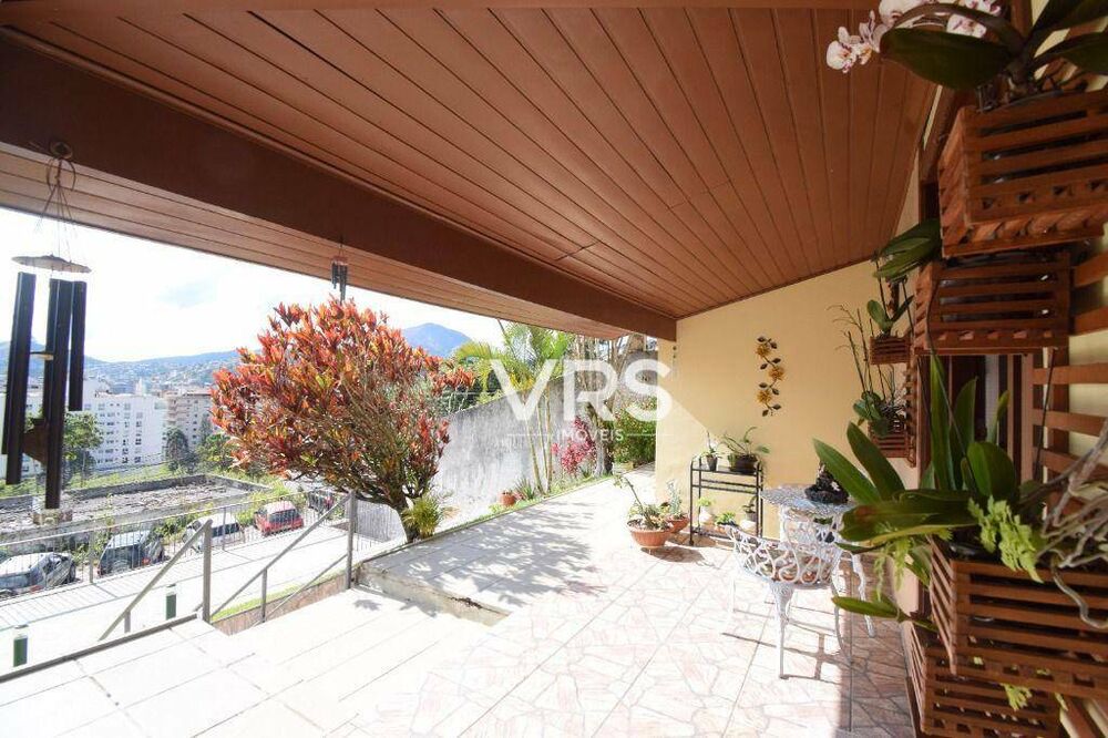 Casa, 5 quartos, 203 m² - Foto 10