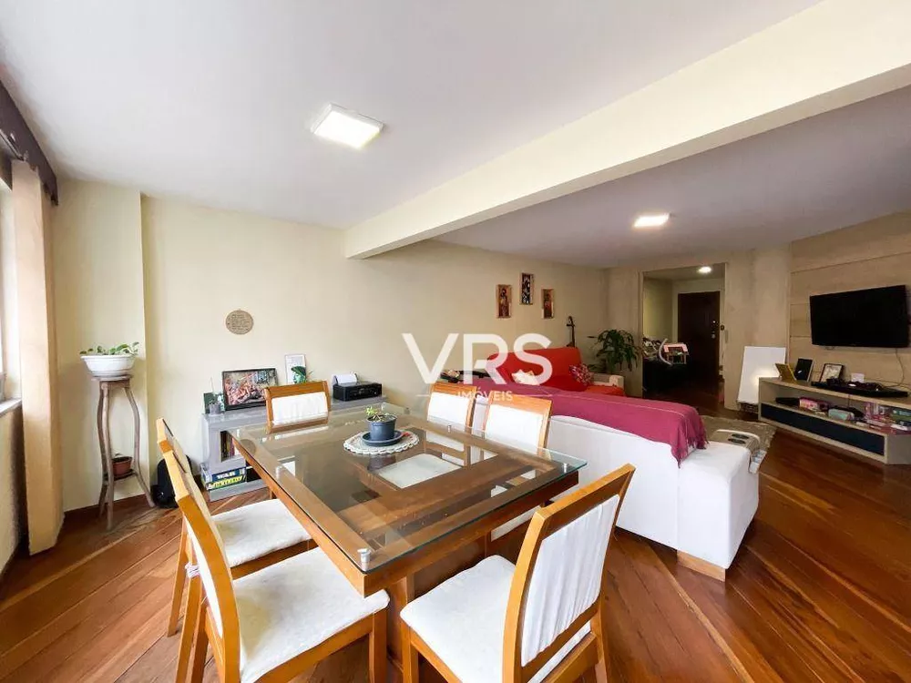 Apartamento à venda com 3 quartos, 166m² - Foto 3