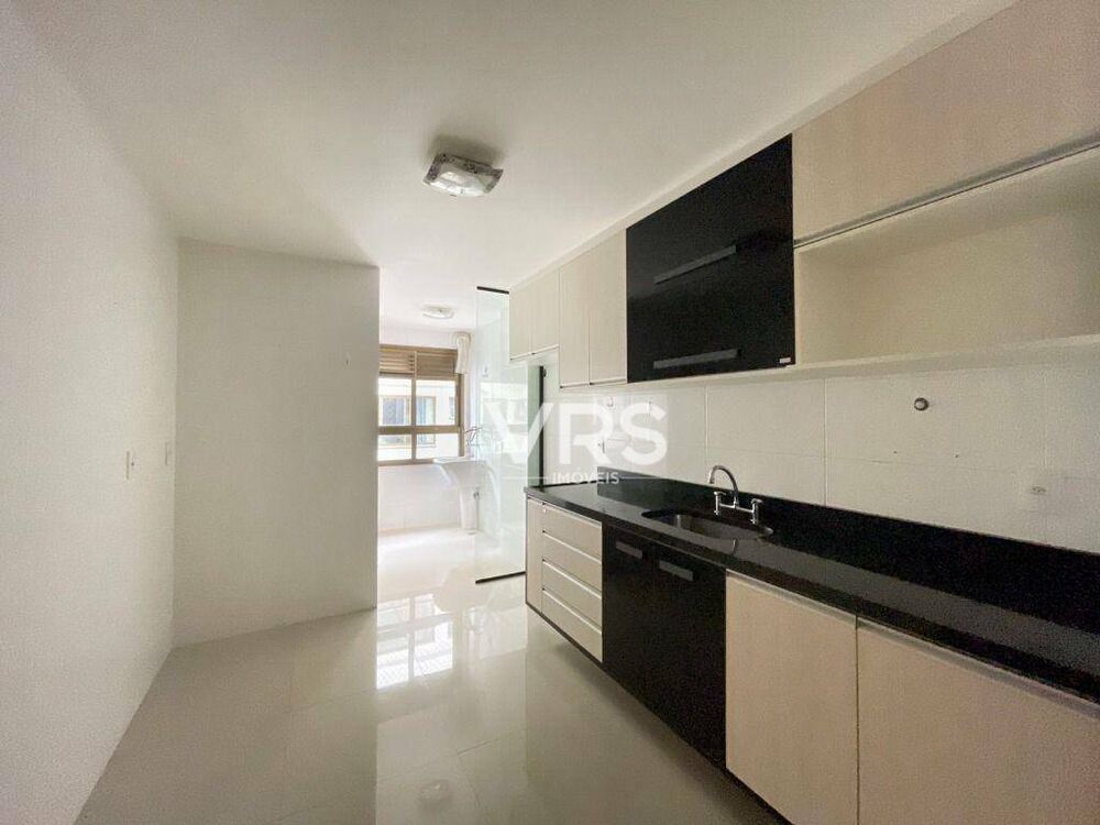 Apartamento à venda com 3 quartos, 106m² - Foto 5
