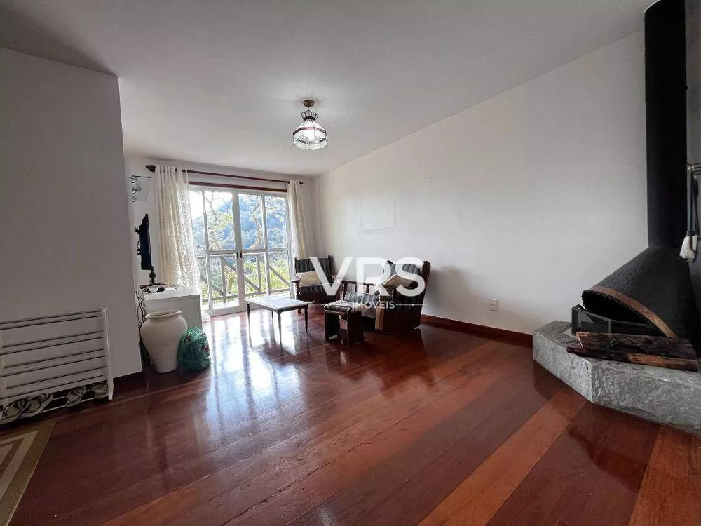 Apartamento à venda com 2 quartos, 80m² - Foto 2