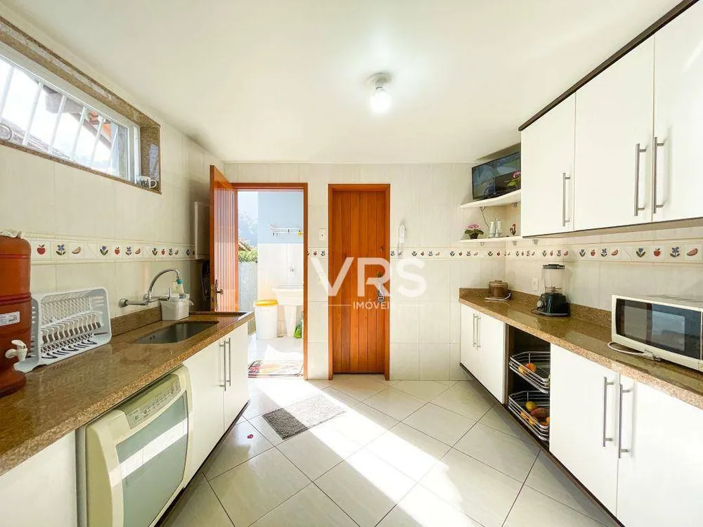 Casa, 4 quartos, 299 m² - Foto 22