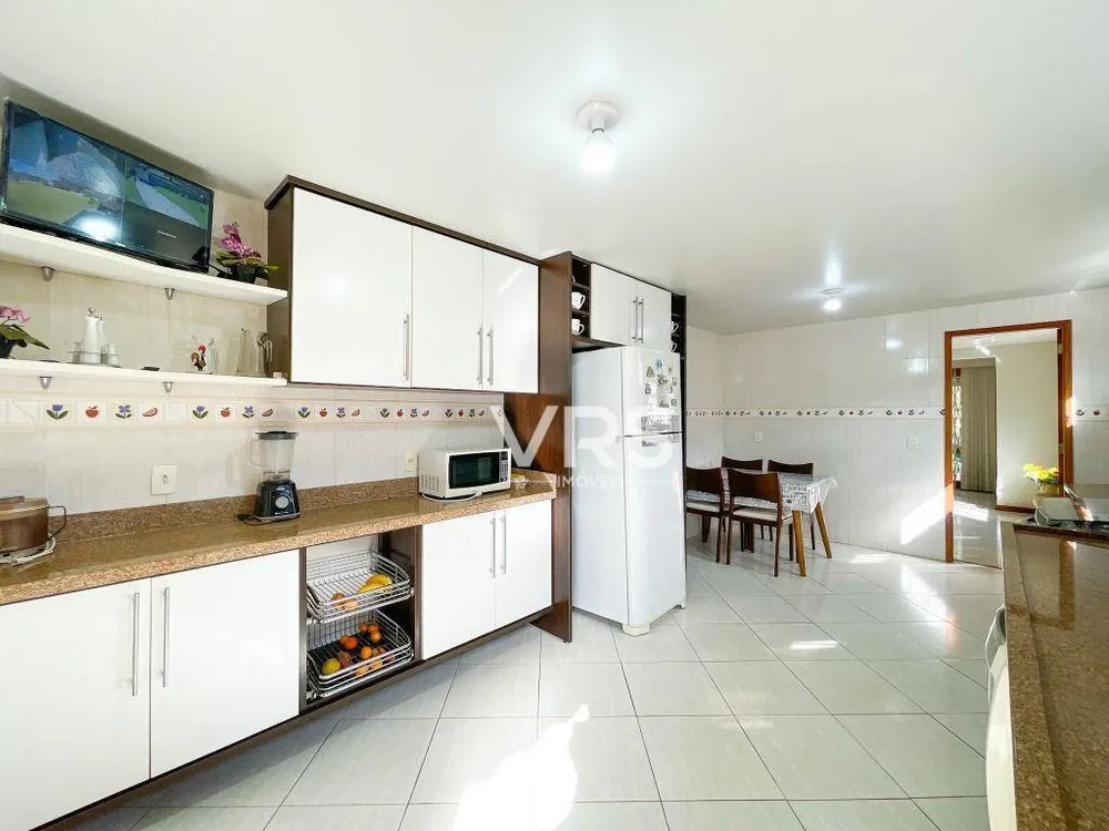 Casa, 4 quartos, 299 m² - Foto 23