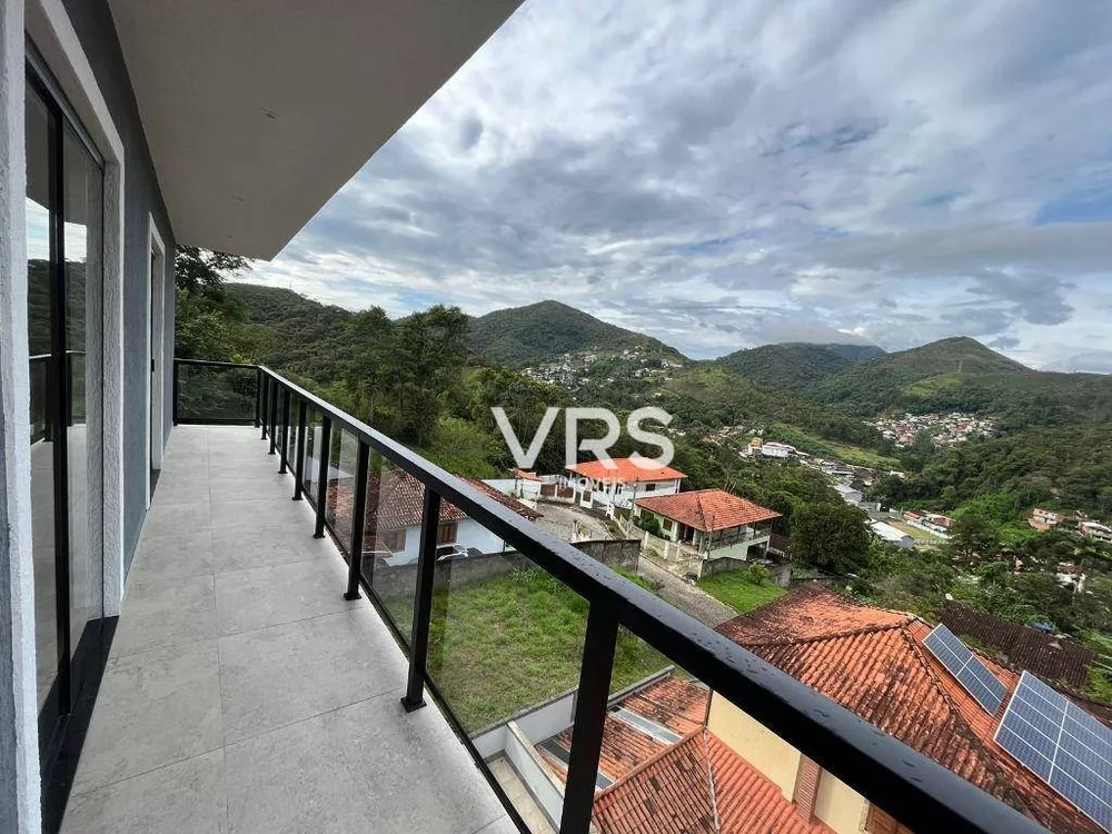 Casa de Condomínio à venda com 3 quartos, 268m² - Foto 2