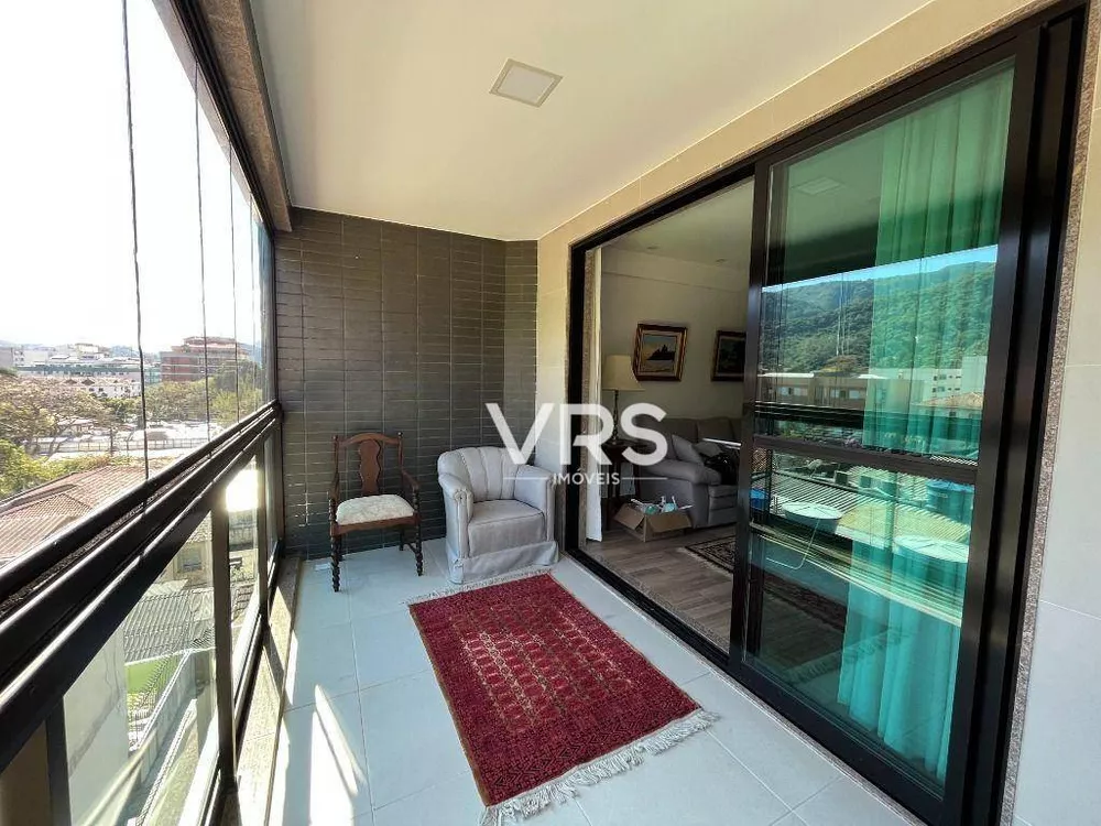 Apartamento, 3 quartos, 138 m² - Foto 1