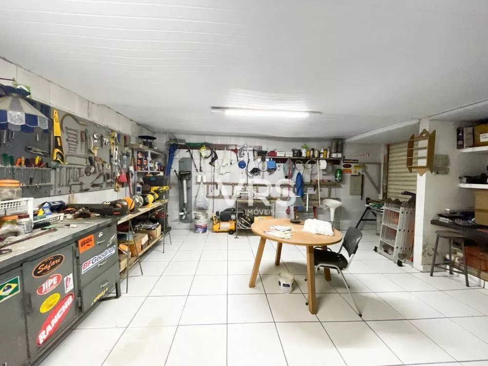 Casa, 4 quartos, 263 m² - Foto 57