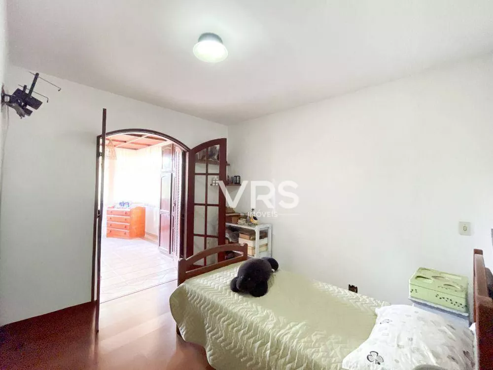 Casa, 4 quartos, 263 m² - Foto 24