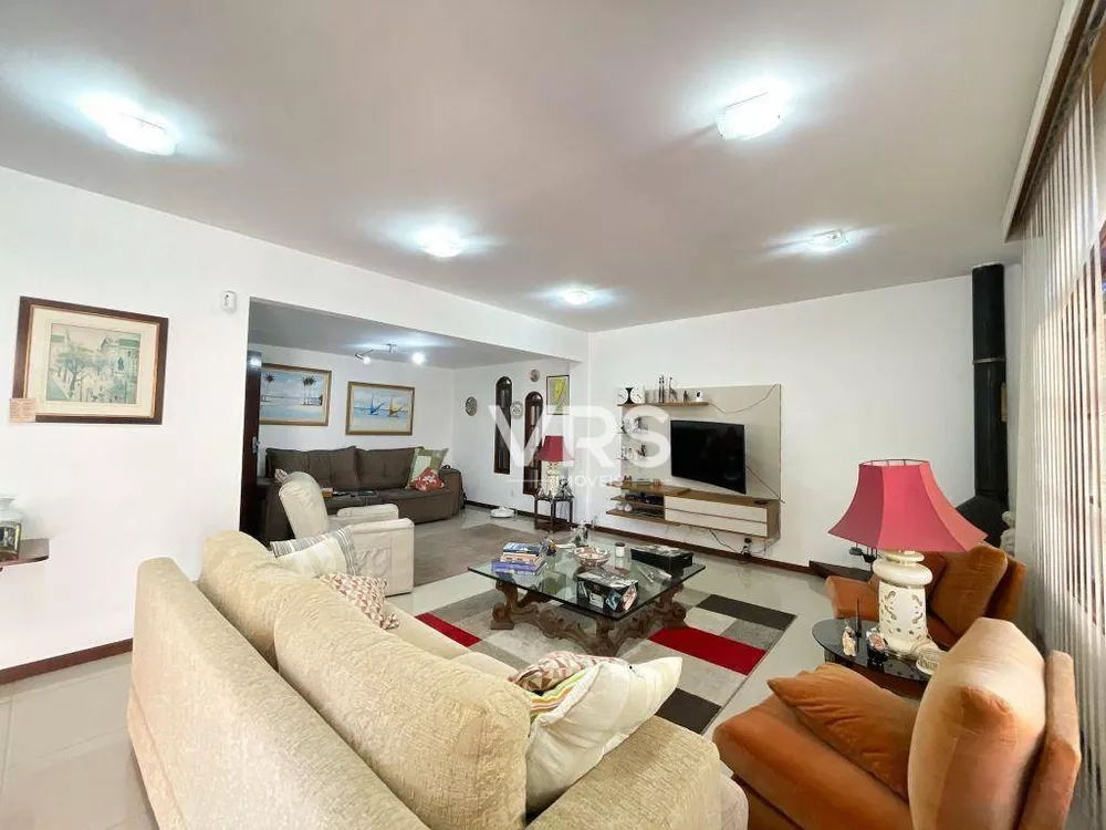 Casa, 4 quartos, 263 m² - Foto 5