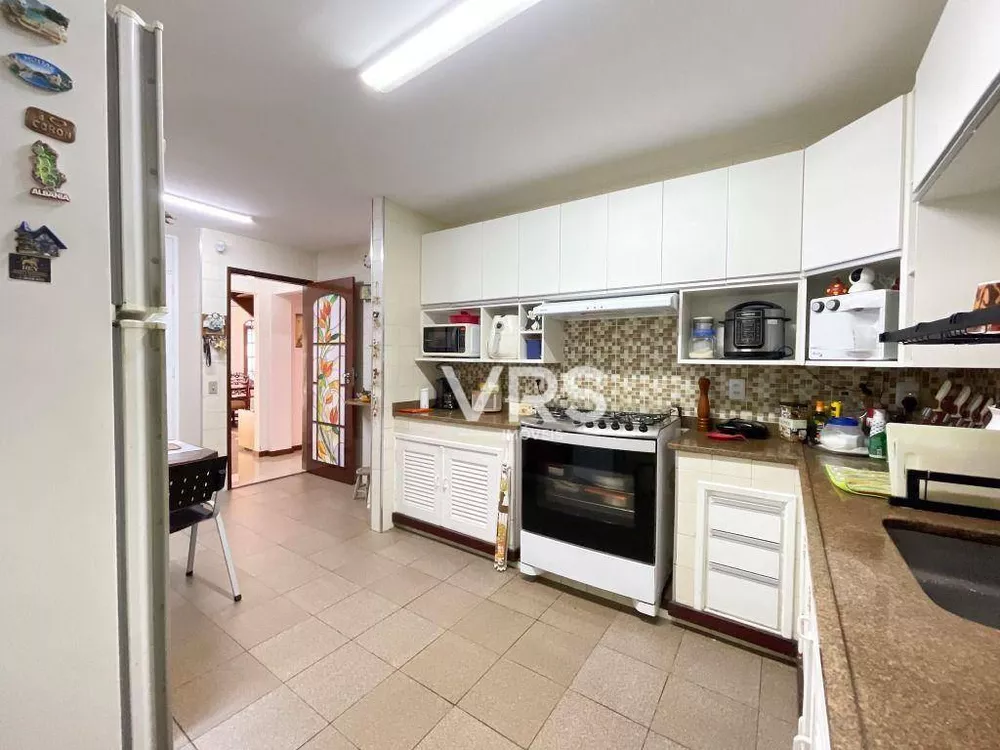 Casa, 4 quartos, 263 m² - Foto 33