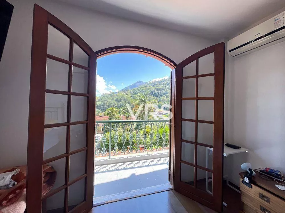 Casa, 4 quartos, 263 m² - Foto 20