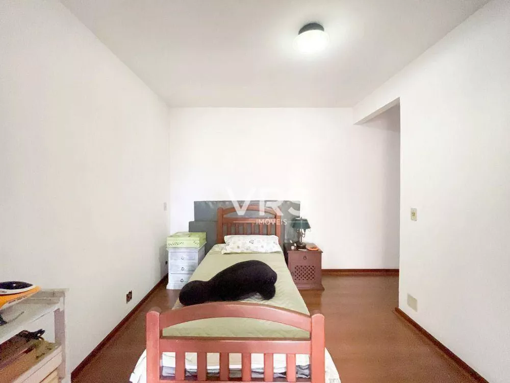 Casa, 4 quartos, 263 m² - Foto 25