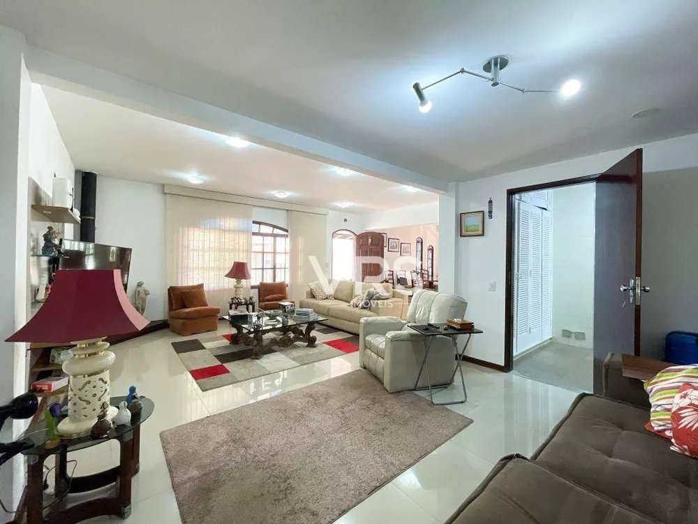 Casa, 4 quartos, 263 m² - Foto 9