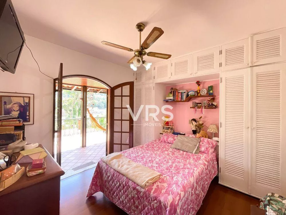 Casa, 4 quartos, 263 m² - Foto 30