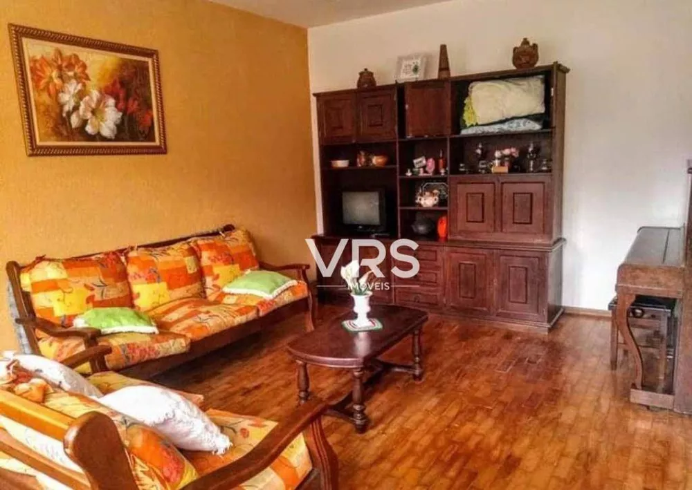 Casa à venda com 2 quartos, 147m² - Foto 3