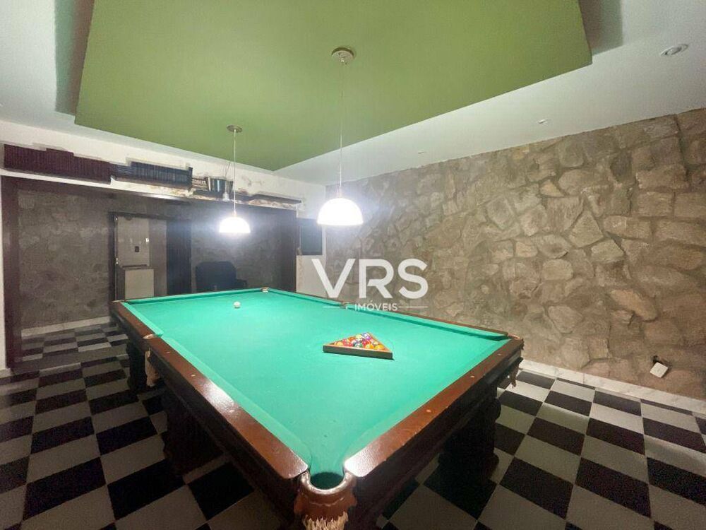 Casa à venda com 8 quartos, 523m² - Foto 15