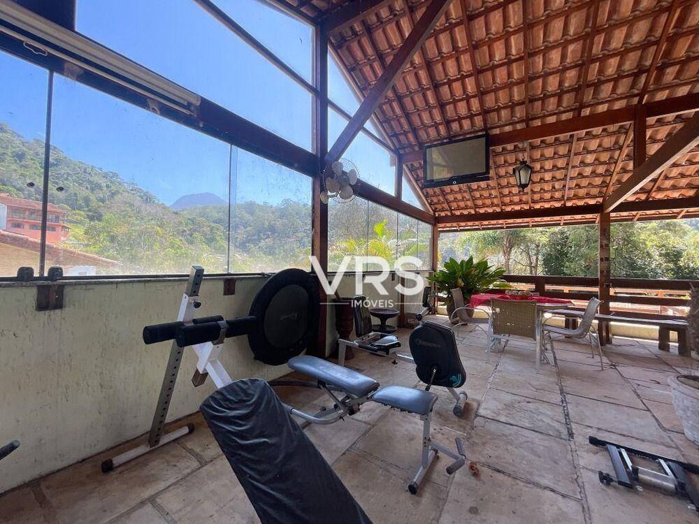 Casa à venda com 8 quartos, 523m² - Foto 12