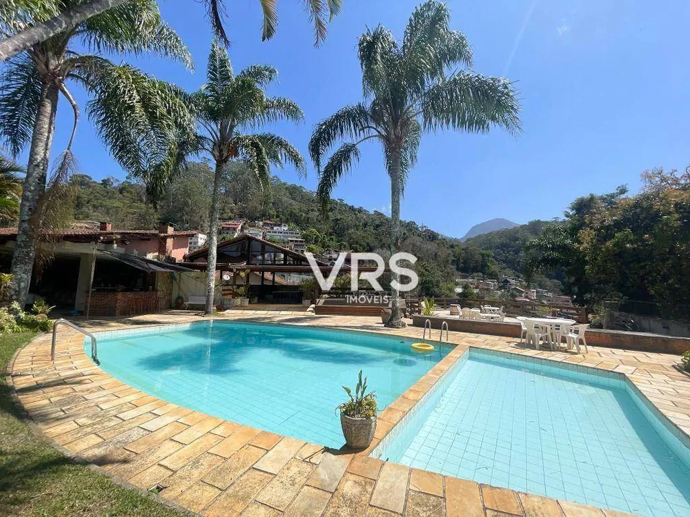 Casa, 8 quartos, 523 m² - Foto 1