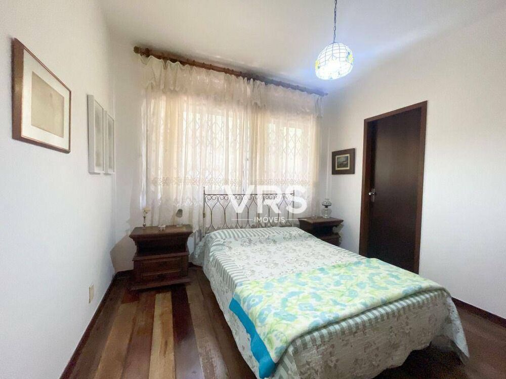 Casa à venda com 8 quartos, 523m² - Foto 5