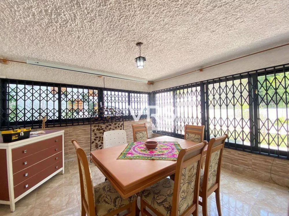 Casa, 4 quartos, 180 m² - Foto 21