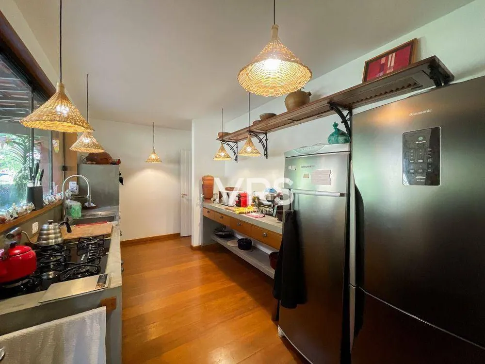 Casa, 3 quartos, 274 m² - Foto 30