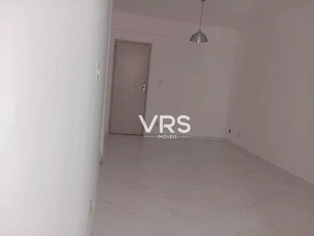 Apartamento à venda com 2 quartos, 56m² - Foto 4