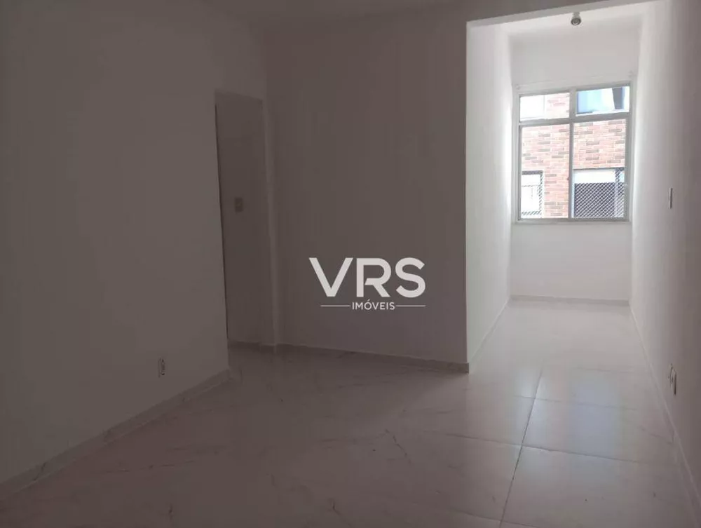 Apartamento à venda com 2 quartos, 56m² - Foto 3