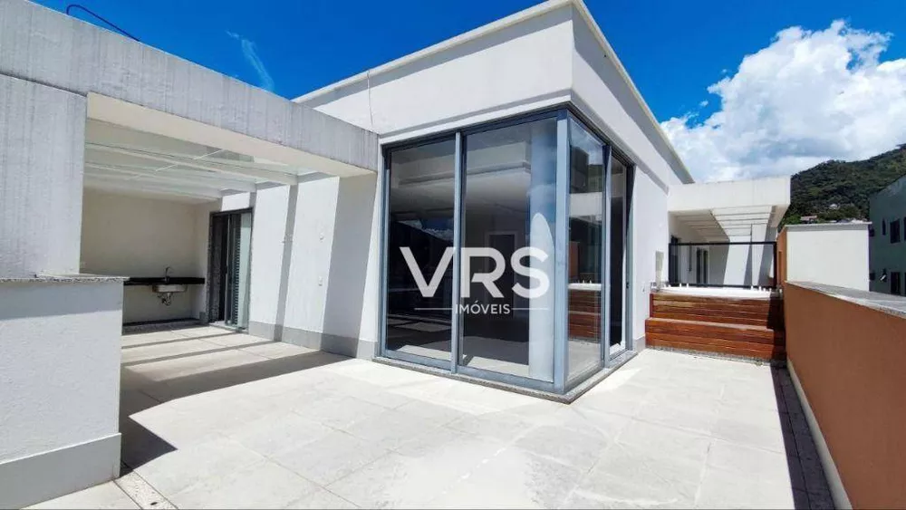 Cobertura, 3 quartos, 208 m² - Foto 1