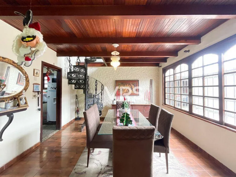Casa, 6 quartos, 214 m² - Foto 15