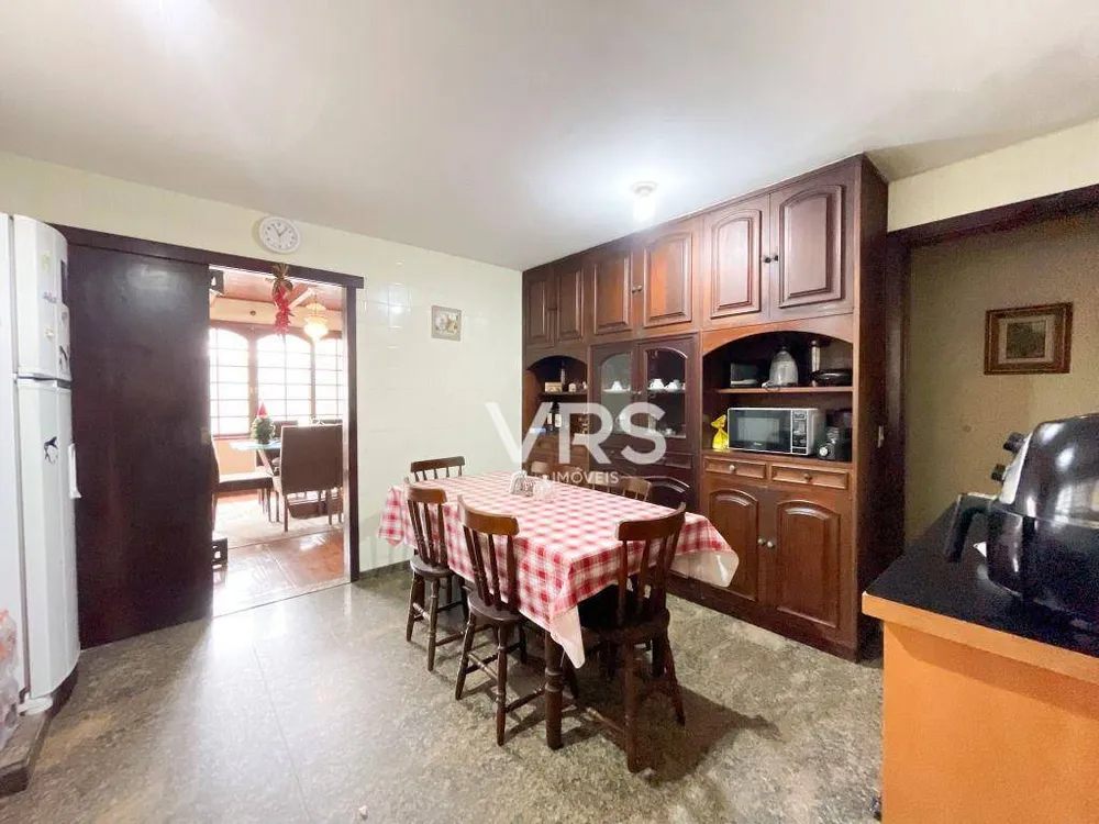 Casa, 6 quartos, 214 m² - Foto 20