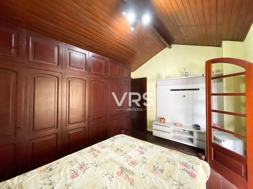 Casa, 6 quartos, 214 m² - Foto 33