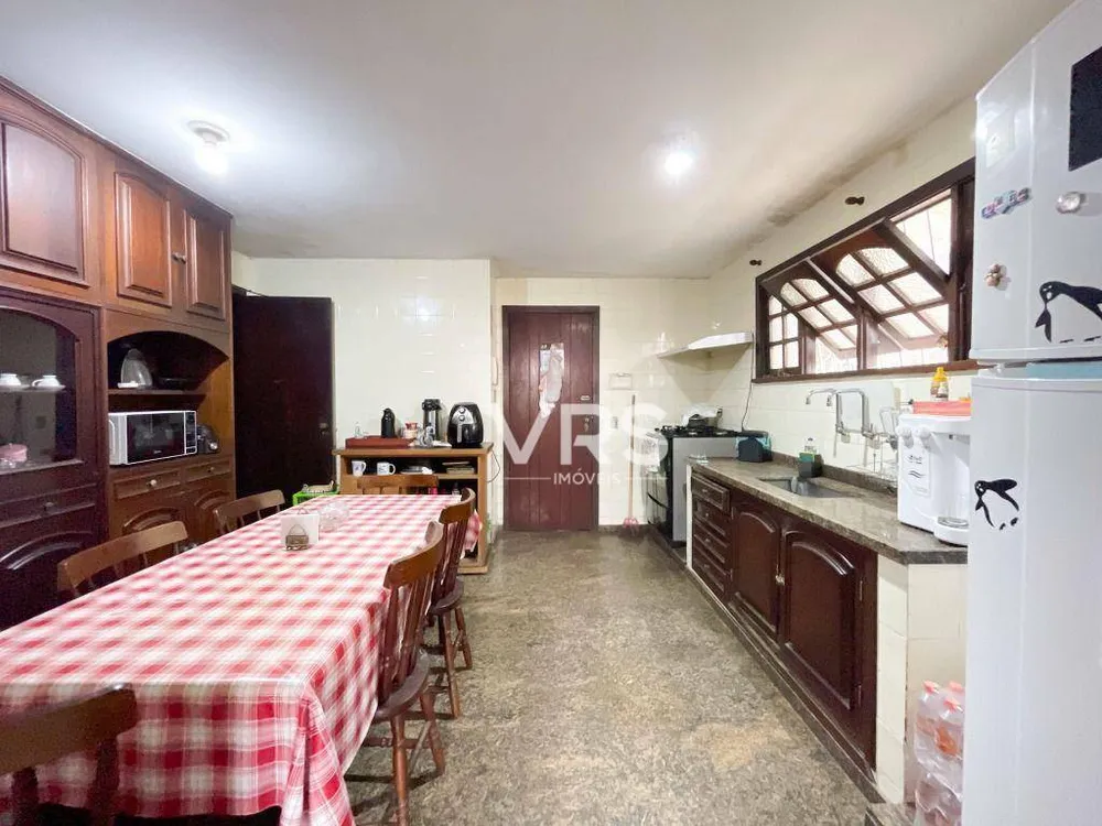 Casa, 6 quartos, 214 m² - Foto 17