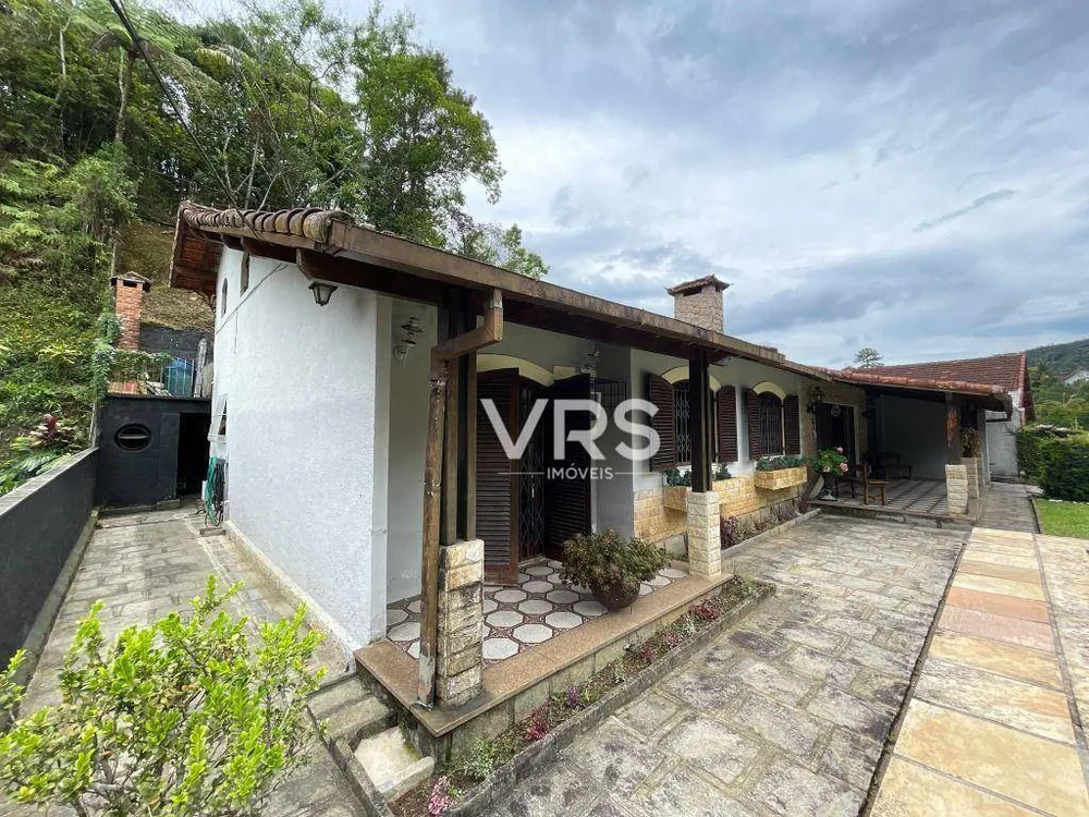 Casa, 6 quartos, 214 m² - Foto 6
