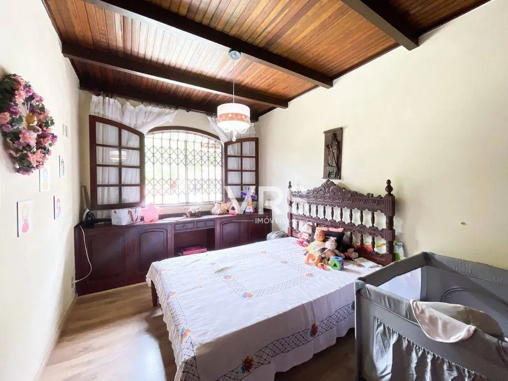 Casa, 6 quartos, 214 m² - Foto 25