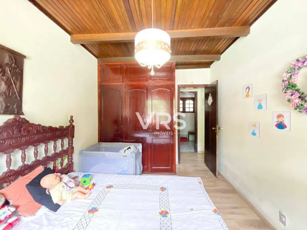 Casa, 6 quartos, 214 m² - Foto 26