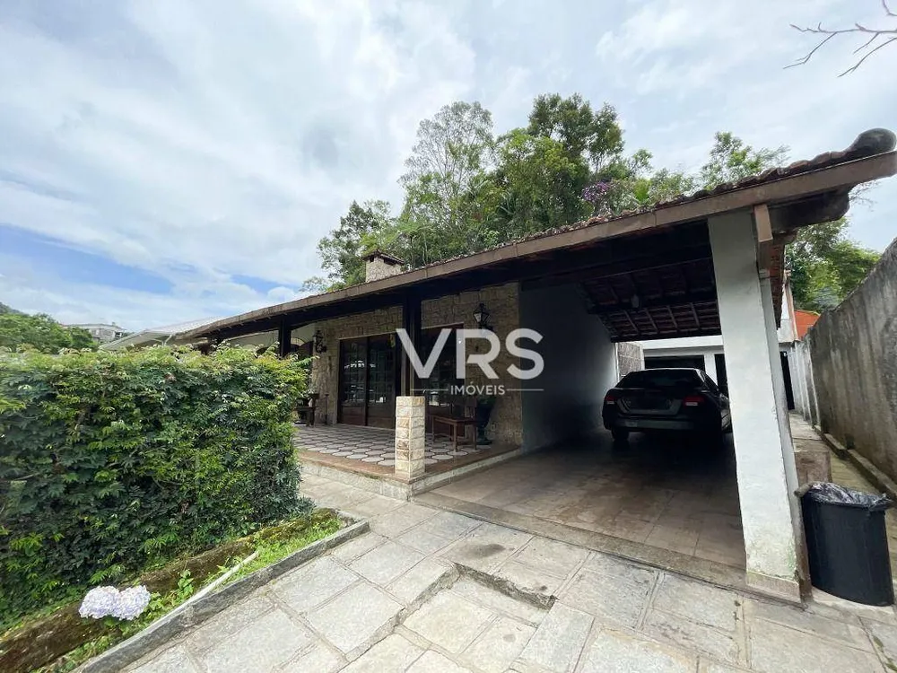 Casa, 6 quartos, 214 m² - Foto 5