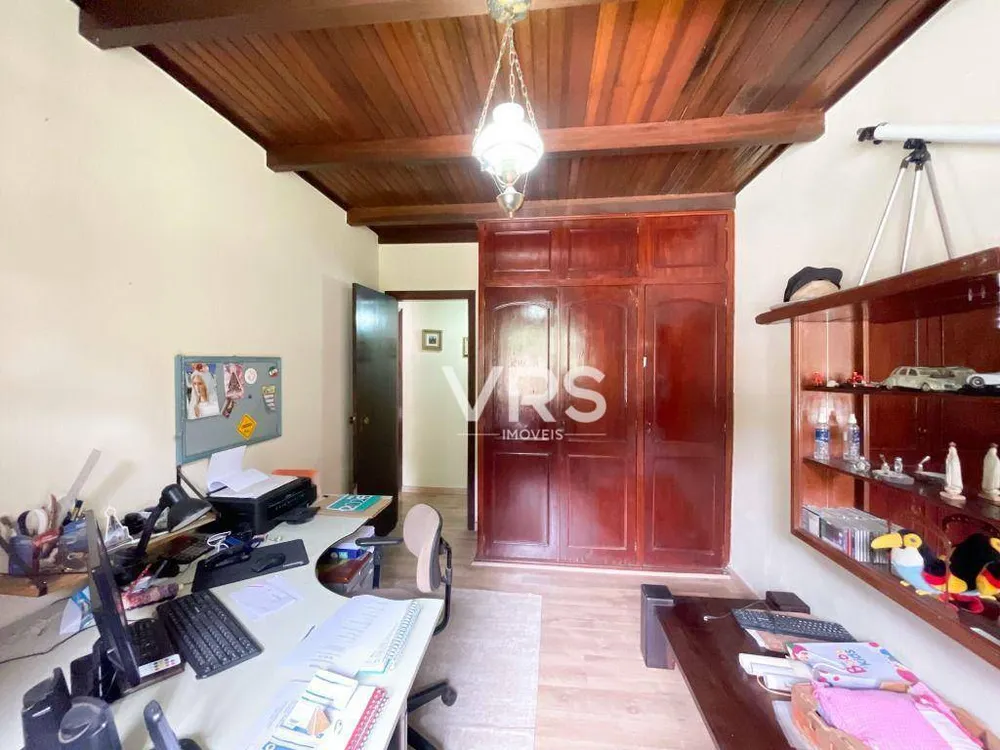 Casa, 6 quartos, 214 m² - Foto 23