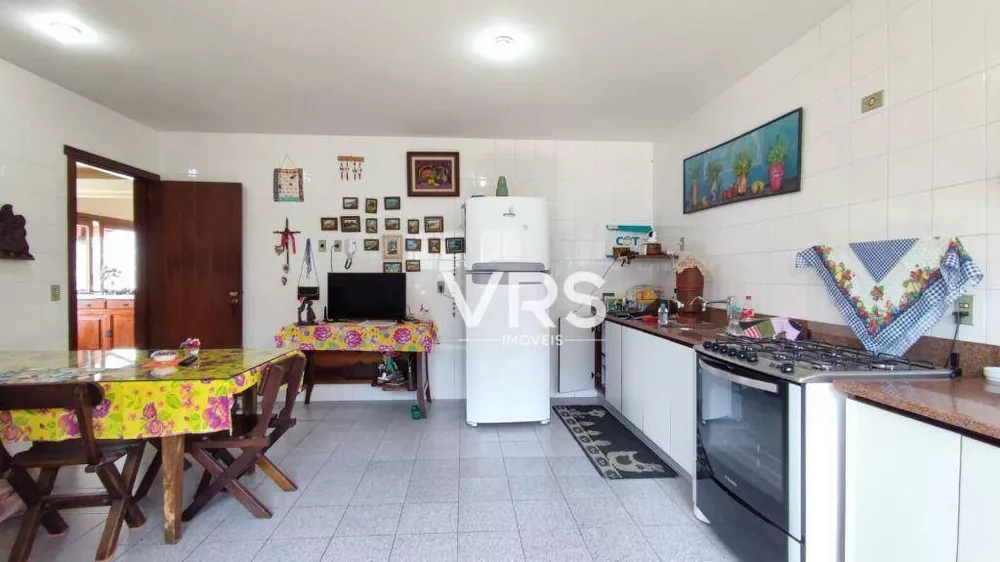 Casa, 6 quartos, 423 m² - Foto 29