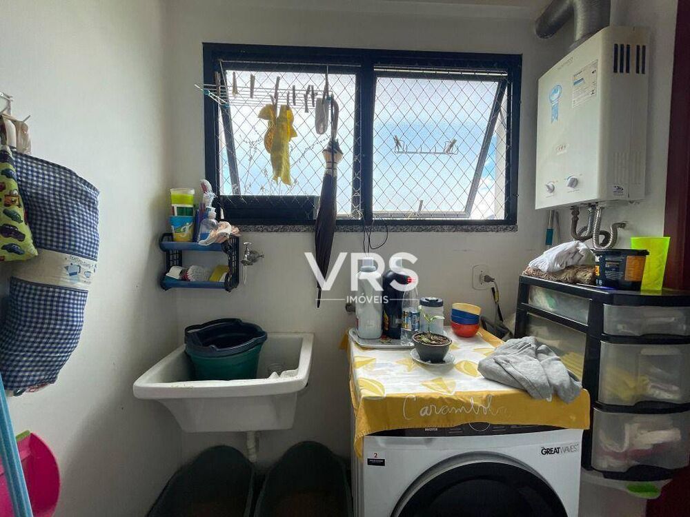 Apartamento à venda com 2 quartos, 70m² - Foto 6