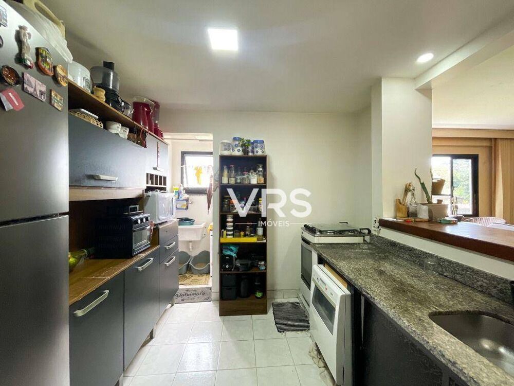 Apartamento à venda com 2 quartos, 70m² - Foto 5