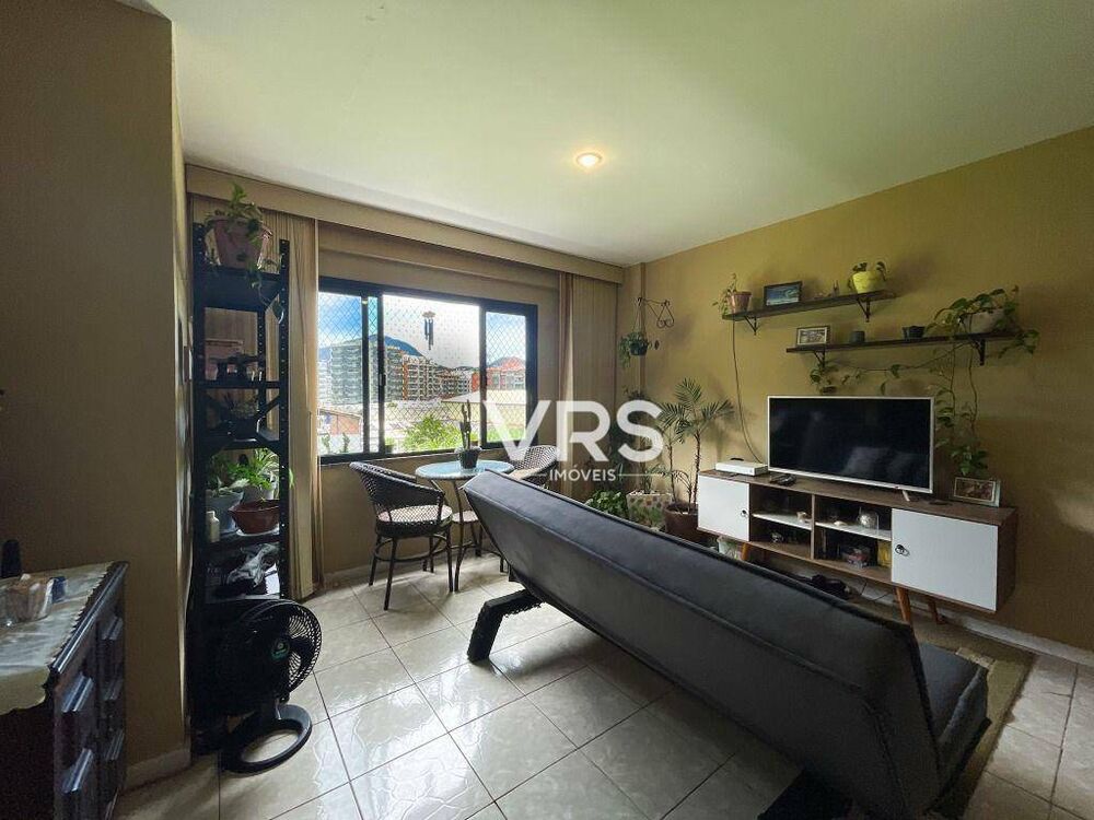 Apartamento à venda com 2 quartos, 70m² - Foto 8