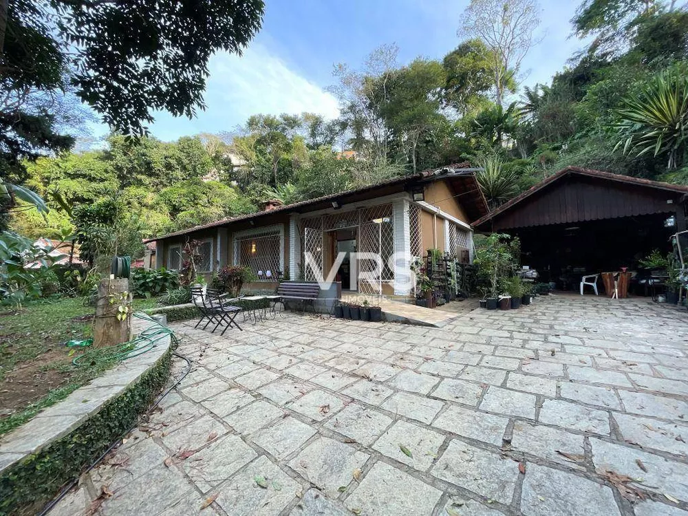 Casa, 3 quartos, 177 m² - Foto 2