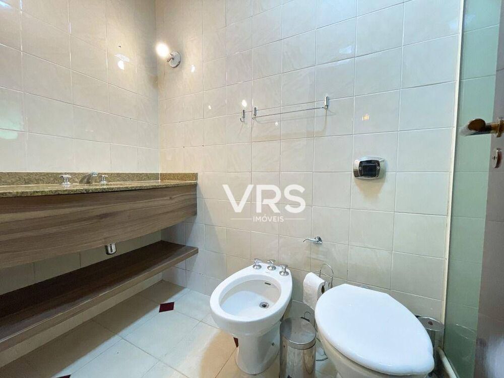 Casa de Condomínio à venda com 5 quartos, 258m² - Foto 8