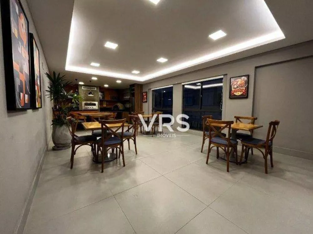 Apartamento à venda com 2 quartos, 70m² - Foto 1