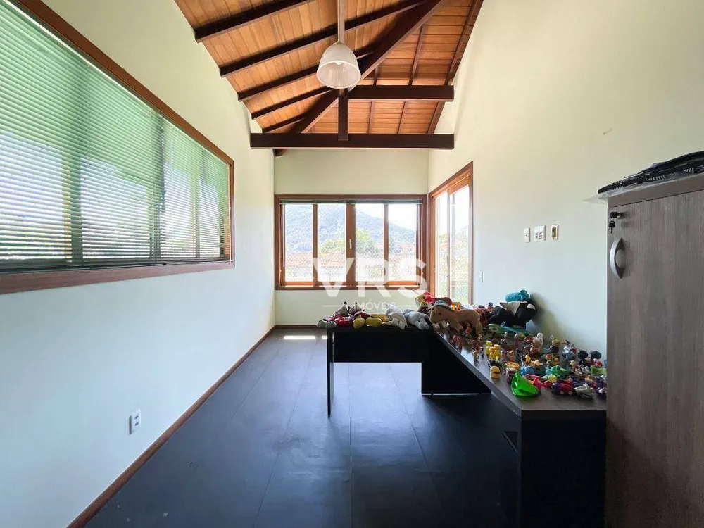 Casa, 4 quartos, 334 m² - Foto 173