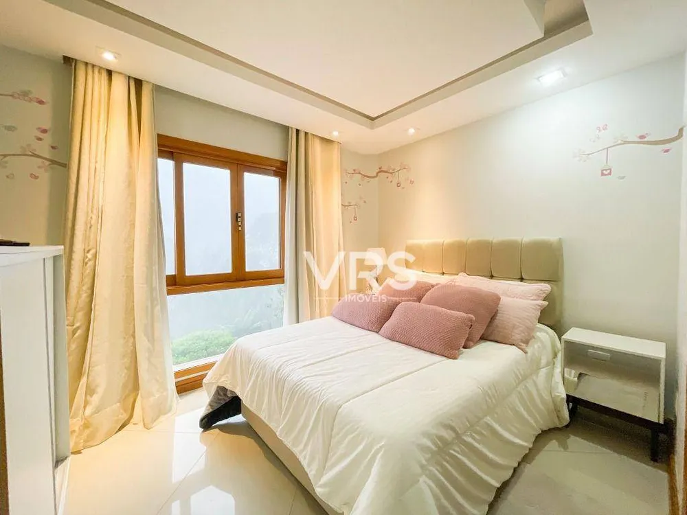 Casa, 4 quartos, 330 m² - Foto 12