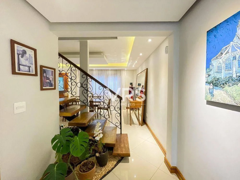 Casa, 4 quartos, 330 m² - Foto 3