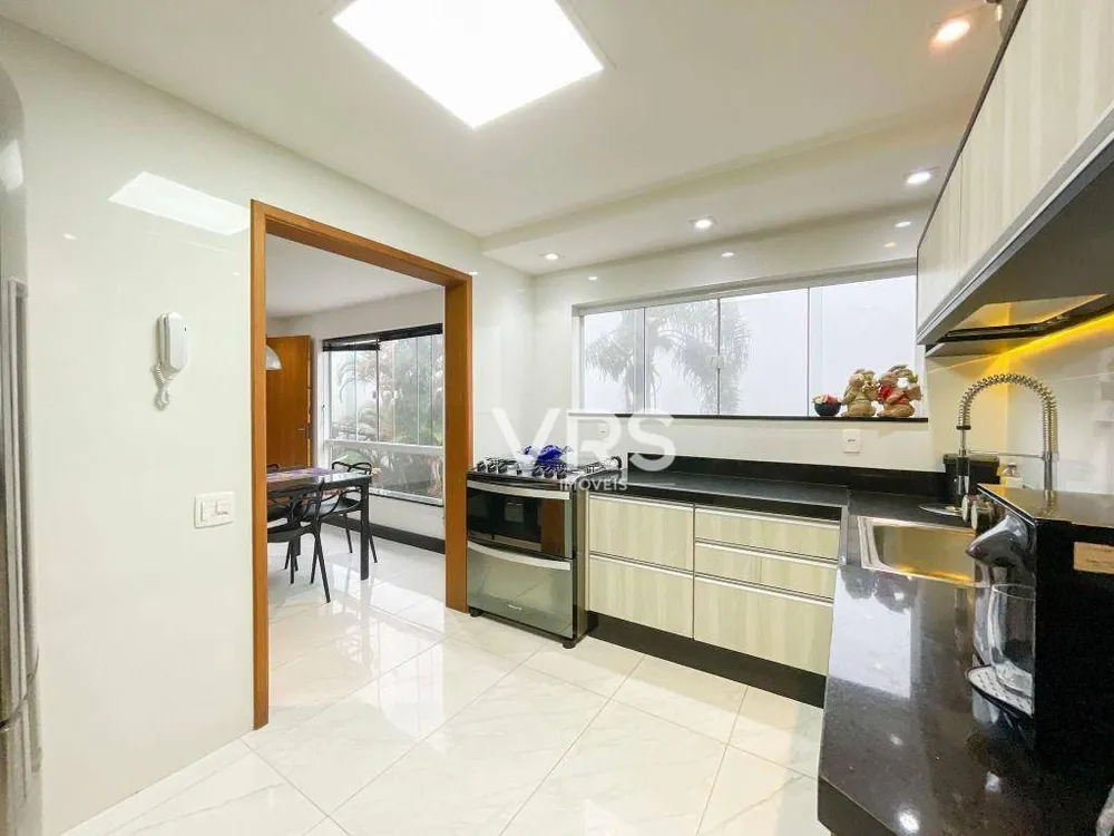 Casa, 4 quartos, 330 m² - Foto 50