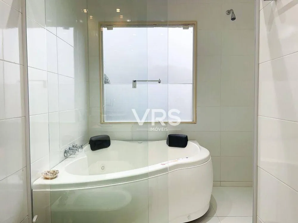 Casa, 4 quartos, 330 m² - Foto 33
