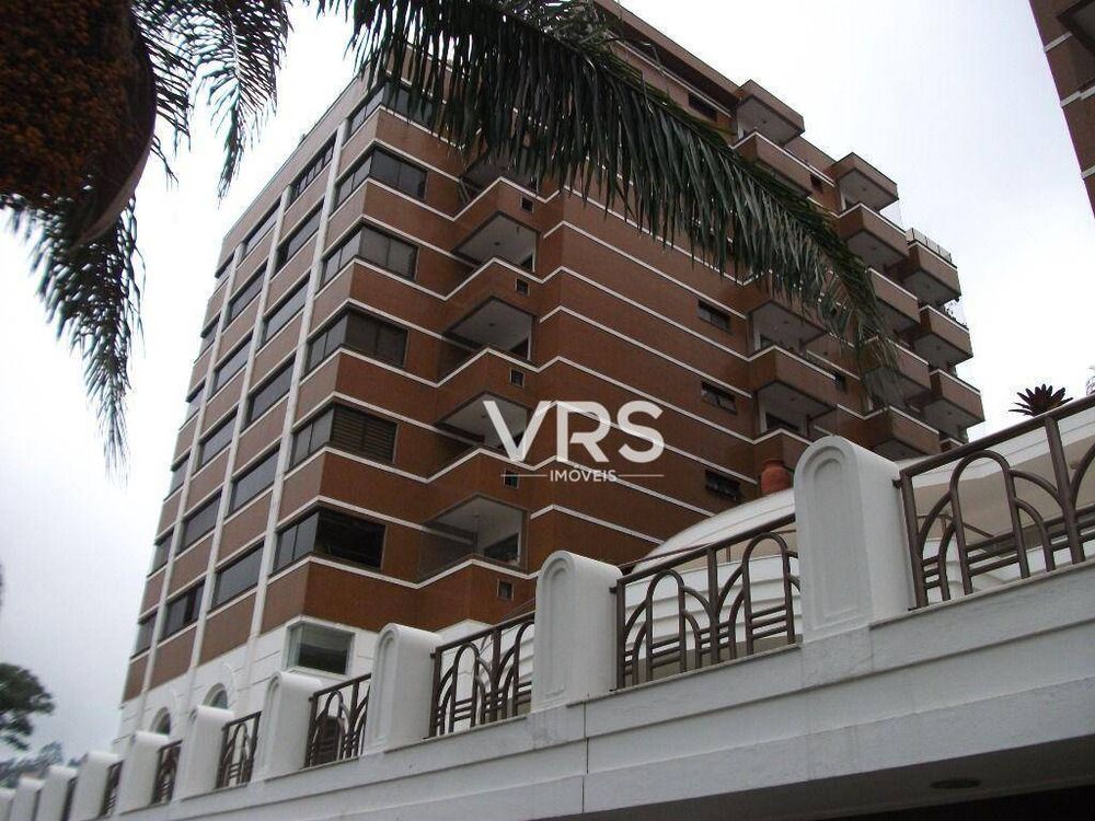 Apartamento à venda com 4 quartos, 256m² - Foto 1