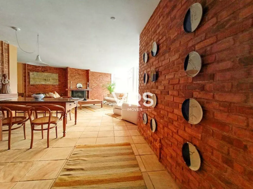 Casa, 3 quartos, 285 m² - Foto 15