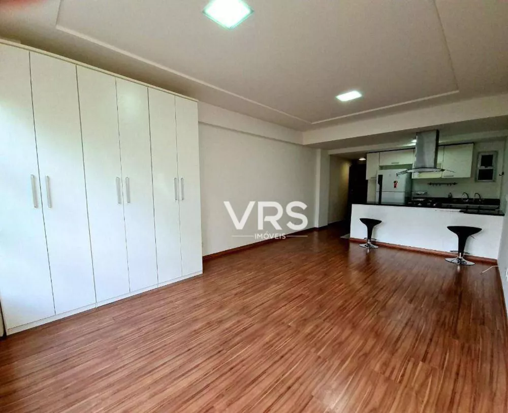 Apartamento à venda com 1 quarto, 45m² - Foto 4